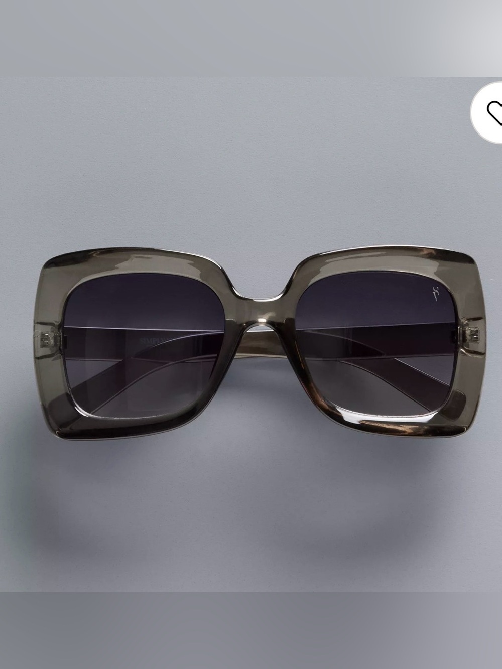 Simply Vera Vera Wang Kym Square Oversized Sunglasses in Smoky Gray NWT